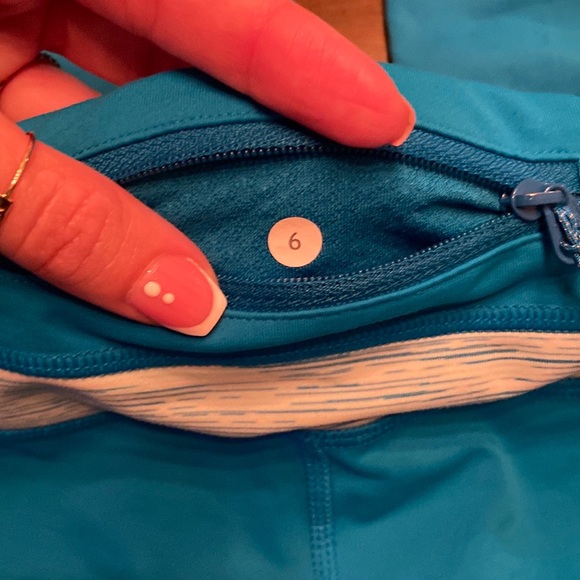 Lululemon🍋Run Inspire Crop Il - Picture 5 of 6